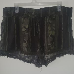 NO Boundaries Juniors Pullon Shorts Size Extra Large